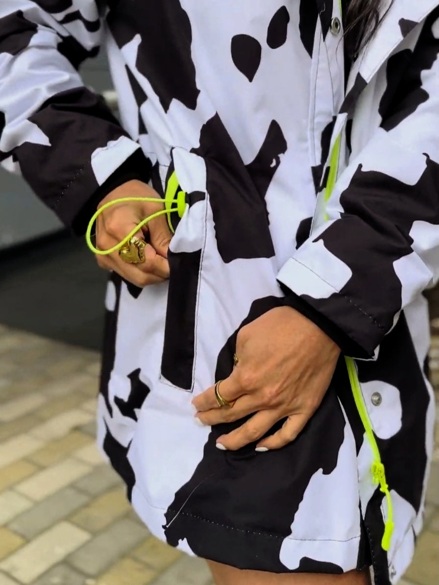 PARKA ABDUCTION🐄